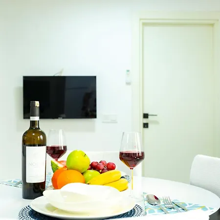 Westcoast 1-bedroom Located Heart Of Old Town 칼칸